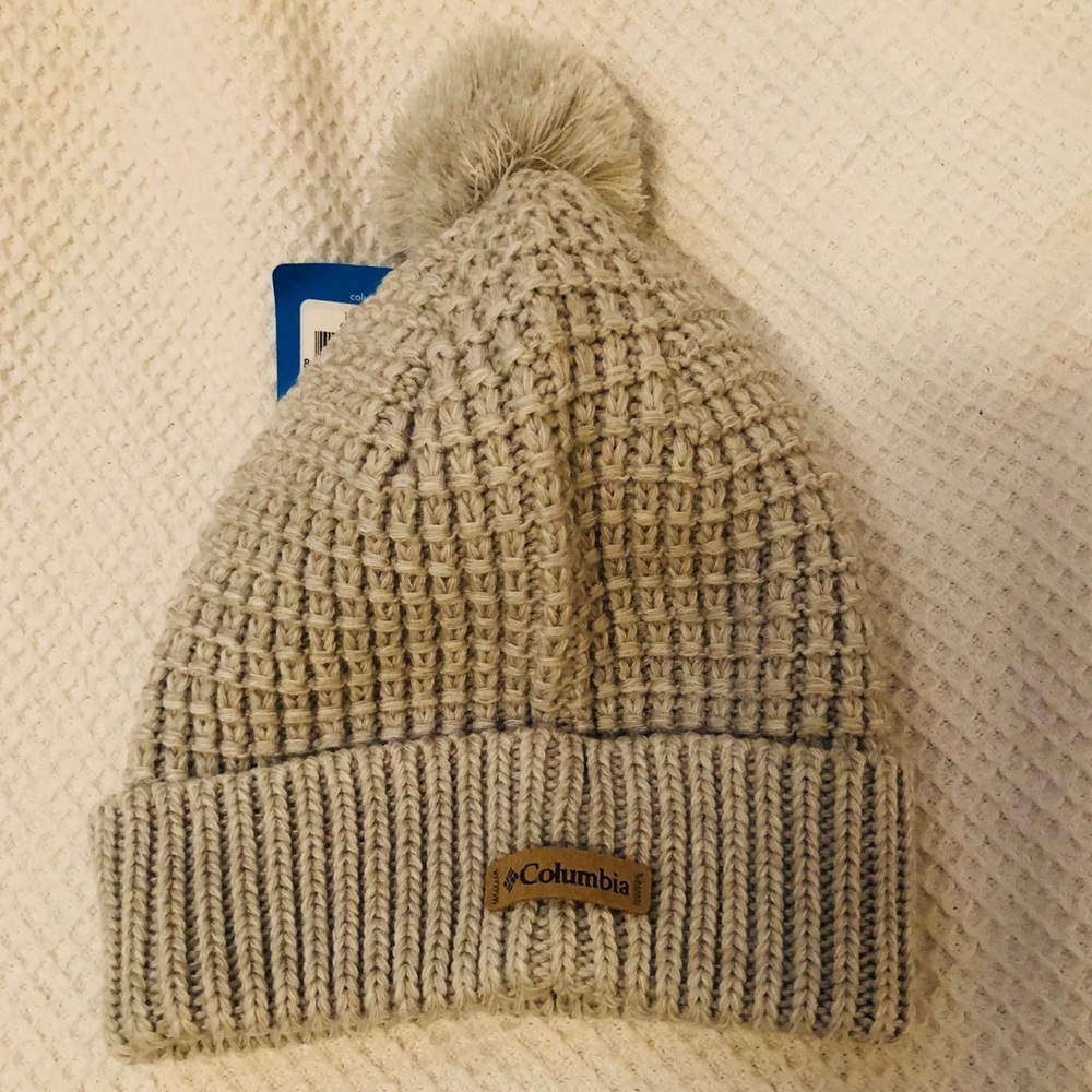 Columbia beanie